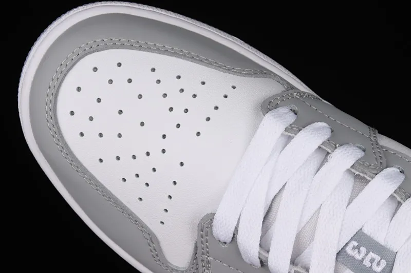 All categories Air Jordan Jordan series basketball shoes Air Jordan 1 Low G version pure original Air Jordan 1 Low AJ1 Joe 1 Wolf gray low-top cultural leisure sports sneakers DC0774-105